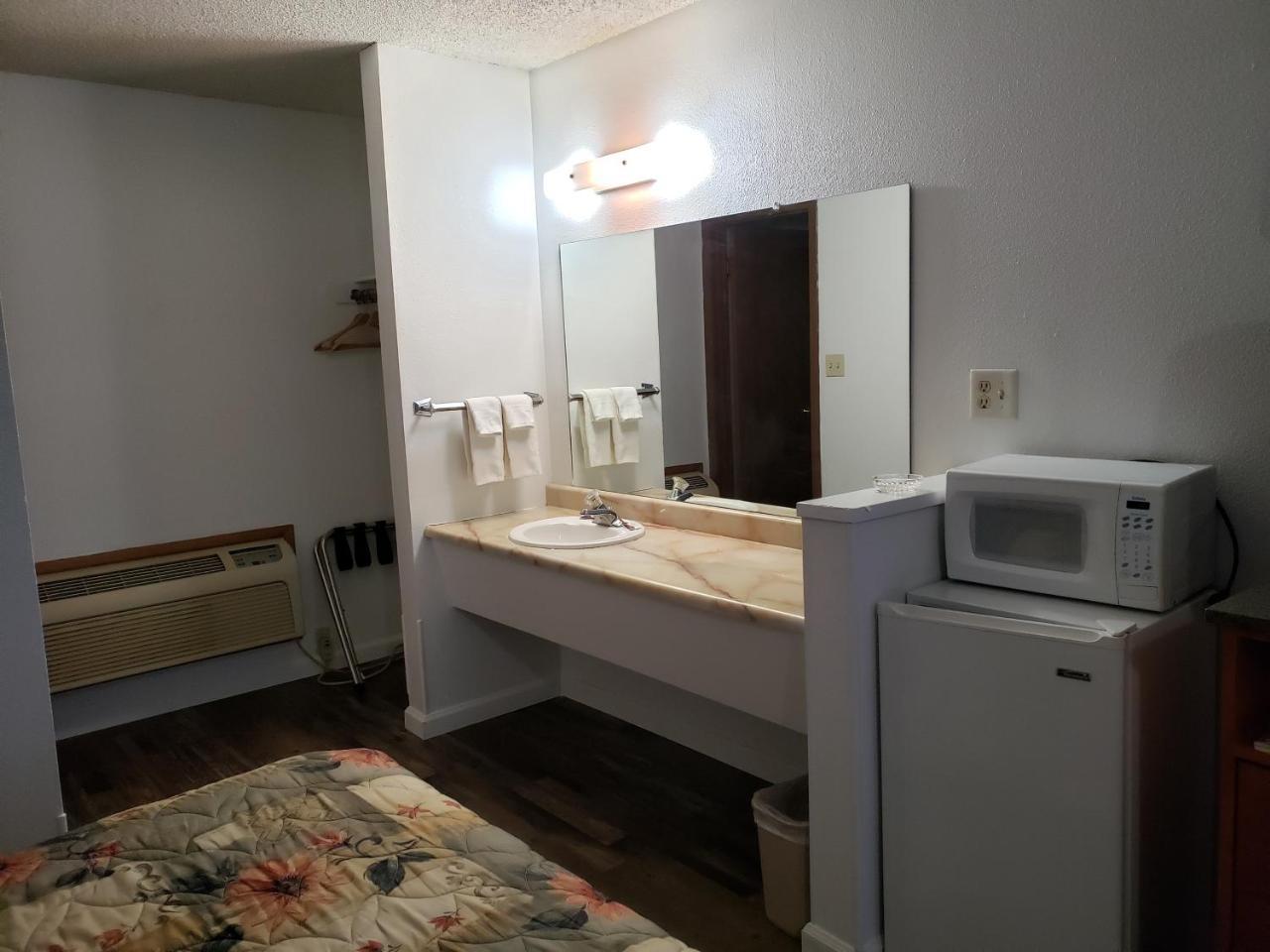 Motel Budget 2*