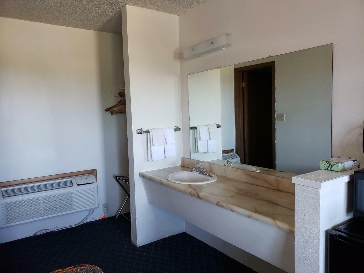 Budget Motel 2*